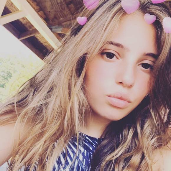 Meet your Posher, Halee - Picture 1 of 1